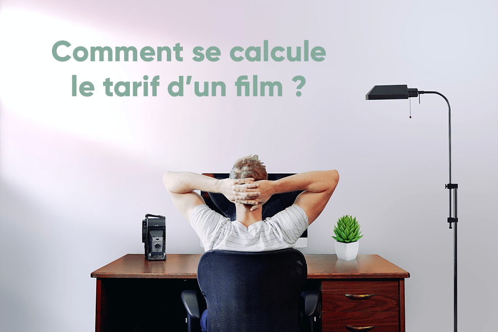 un homme qui se demande le tarif pour un film de motion design