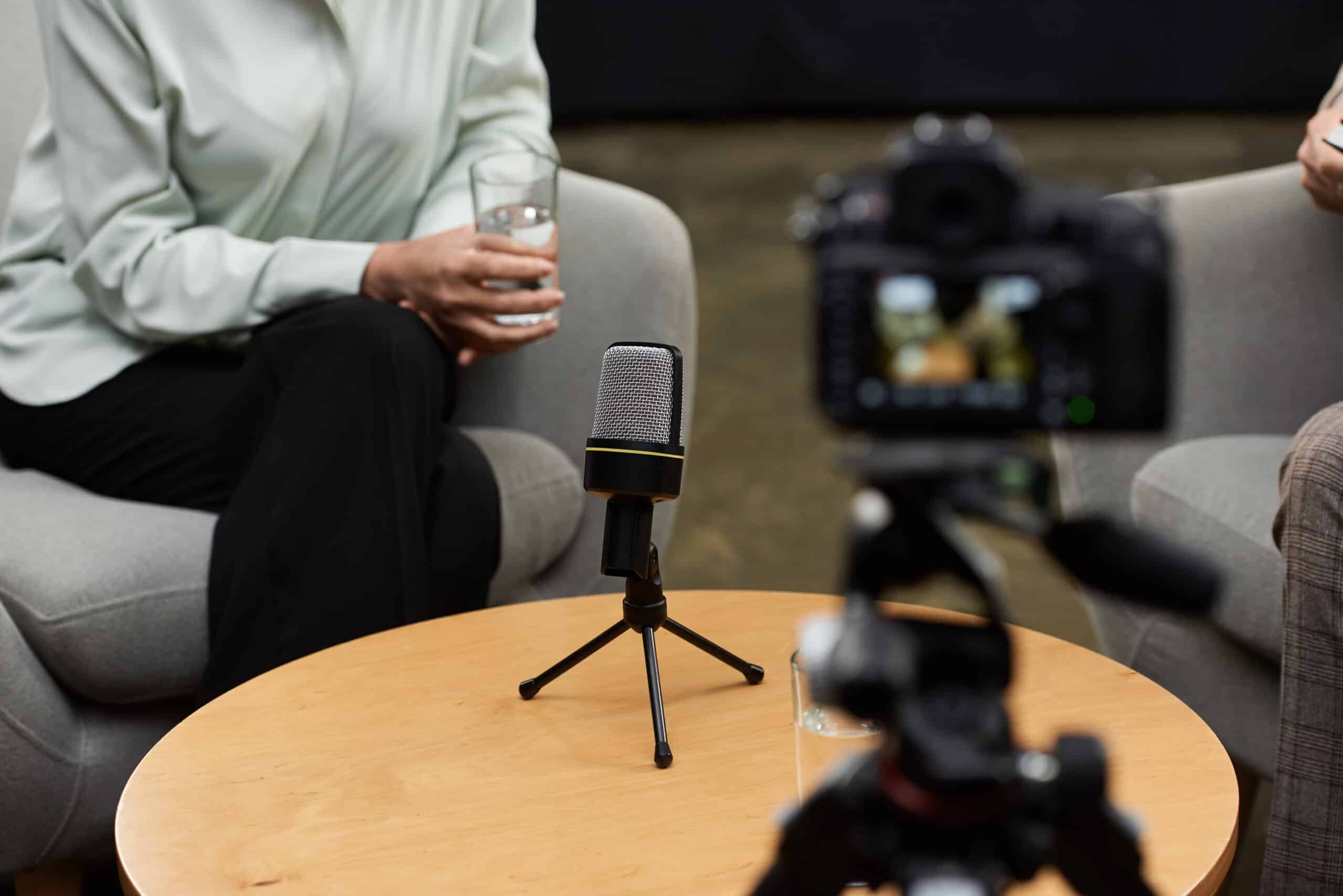 Enregistrement d’interview avec micro et caméra